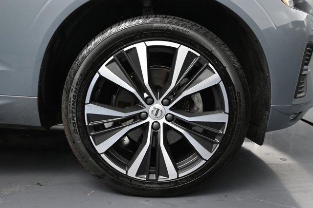 used 2022 Volvo XC60 car, priced at $26,999