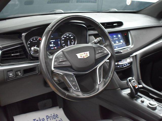 used 2021 Cadillac XT5 car, priced at $26,999