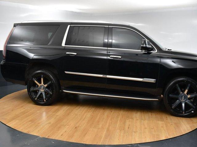 used 2019 Cadillac Escalade ESV car, priced at $31,999