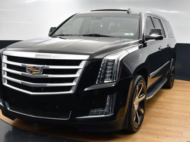 used 2019 Cadillac Escalade ESV car, priced at $31,999