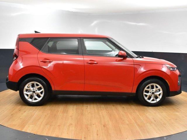 used 2022 Kia Soul car, priced at $13,499