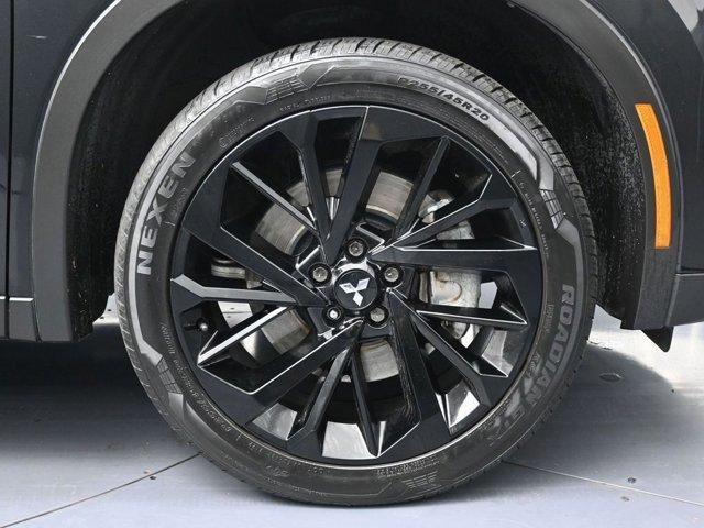 used 2022 Mitsubishi Outlander car, priced at $23,998