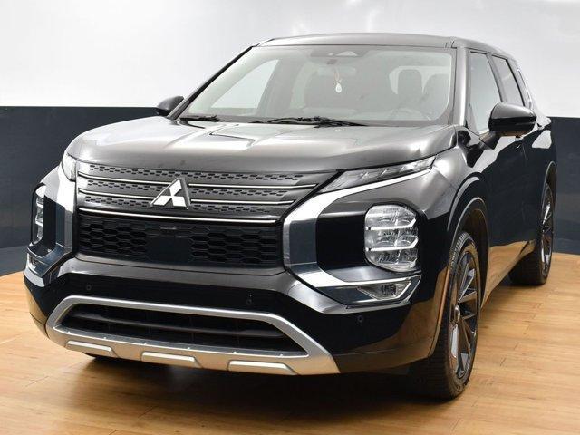 used 2022 Mitsubishi Outlander car, priced at $21,499