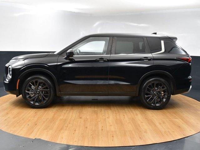 used 2022 Mitsubishi Outlander car, priced at $21,499