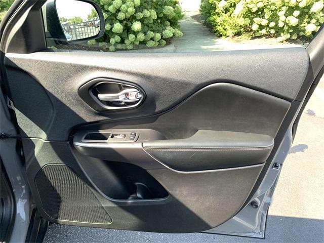 used 2021 Jeep Cherokee car, priced at $20,499