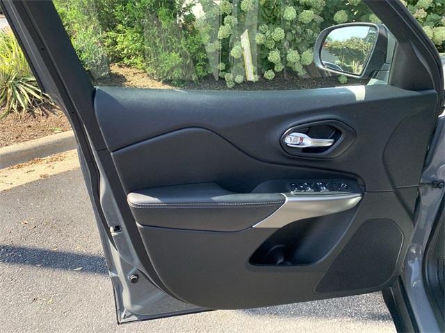 used 2021 Jeep Cherokee car, priced at $20,499