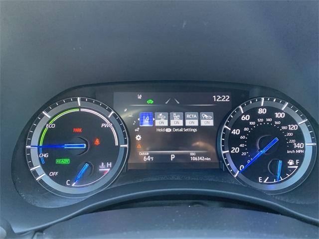 used 2020 Toyota Highlander Hybrid car, priced at $26,499