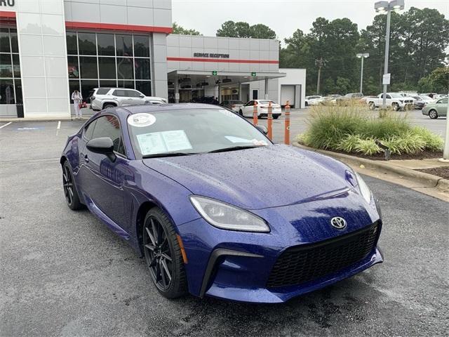 used 2023 Toyota GR86 car, priced at $28,999