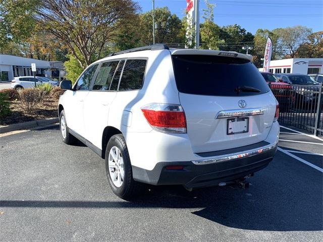 used 2013 Toyota Highlander car, priced at $8,999