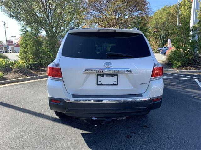 used 2013 Toyota Highlander car, priced at $8,999
