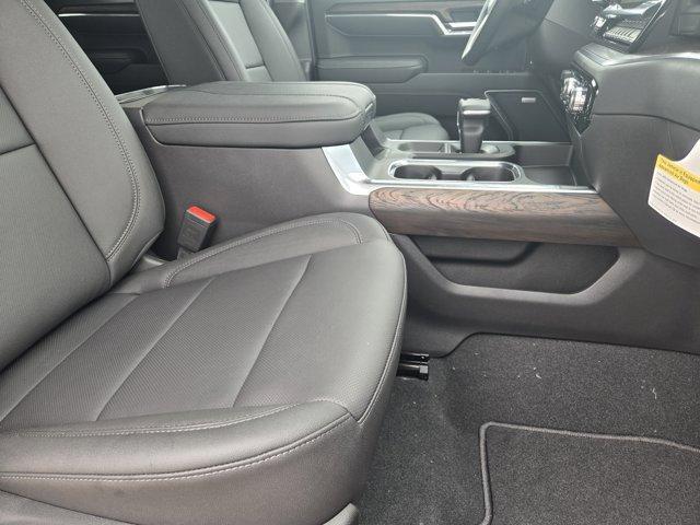 new 2025 GMC Sierra 1500 car, priced at $57,025