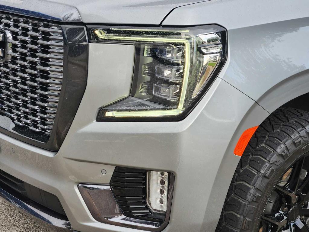 used 2023 GMC Yukon car, priced at $74,977