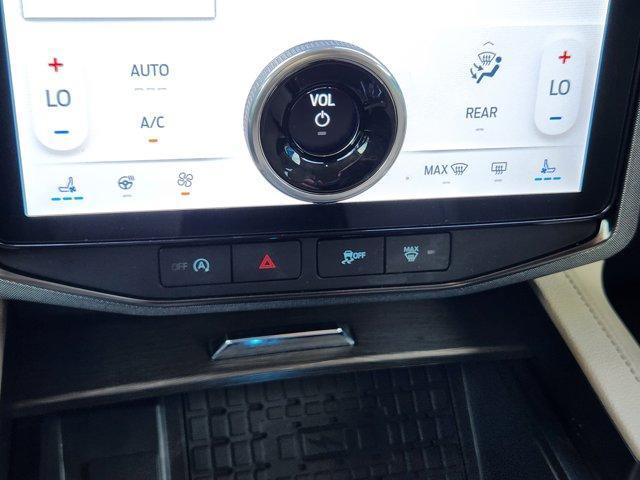 used 2024 Ford Expedition car, priced at $63,455