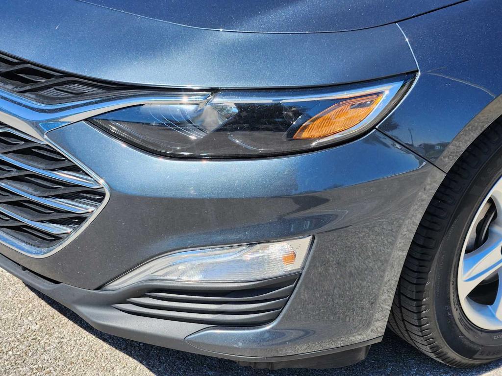 used 2021 Chevrolet Malibu car, priced at $19,455
