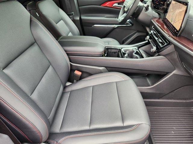 new 2026 Chevrolet Traverse car, priced at $54,120