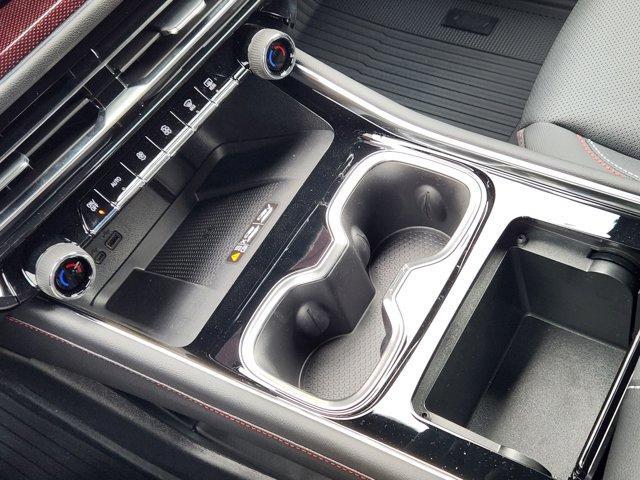 new 2026 Chevrolet Traverse car, priced at $54,120