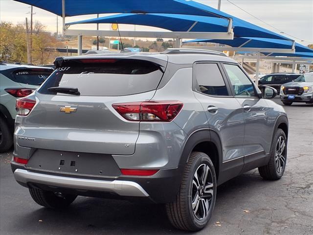 new 2025 Chevrolet TrailBlazer car, priced at $28,465