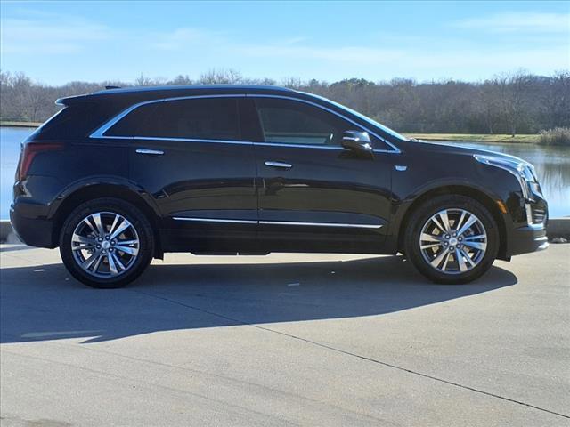 used 2024 Cadillac XT5 car, priced at $43,977