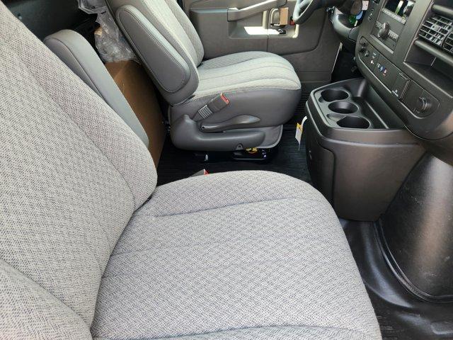 new 2025 GMC Savana 2500 car