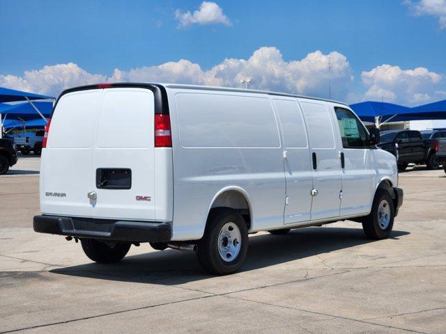new 2025 GMC Savana 2500 car