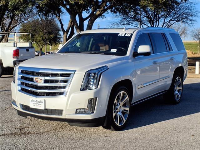 used 2020 Cadillac Escalade car, priced at $35,977