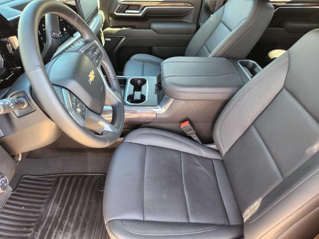 used 2025 Chevrolet Silverado 3500 car, priced at $76,977