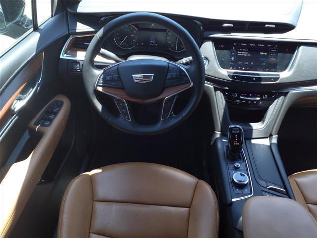 used 2021 Cadillac XT5 car, priced at $33,977