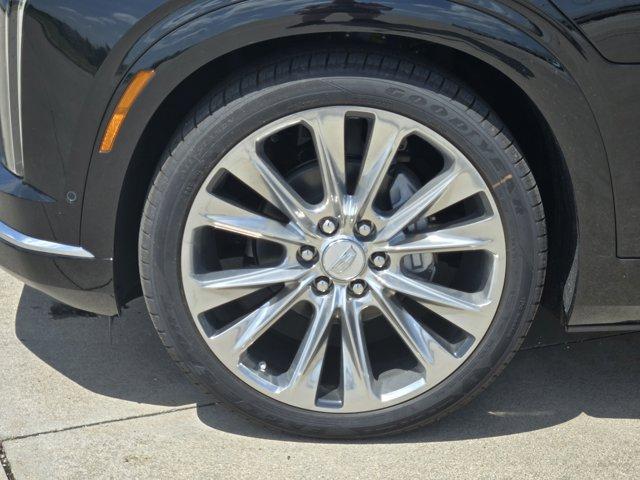 new 2026 Cadillac VISTIQ car, priced at $95,215