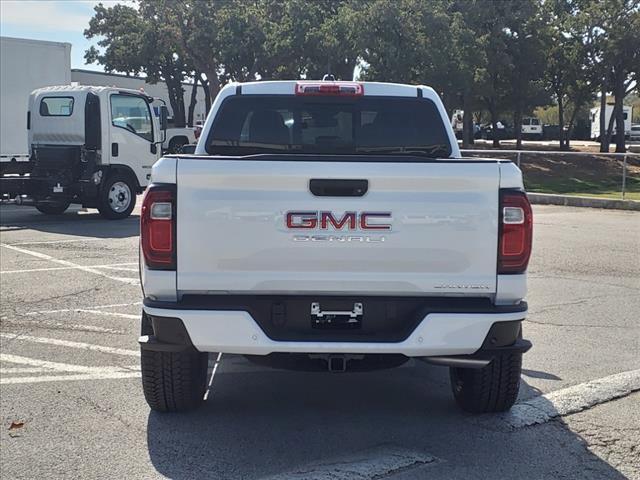 new 2024 GMC Canyon car