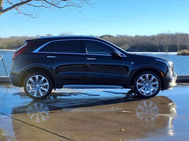 used 2020 Cadillac XT4 car, priced at $28,977