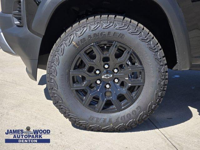 new 2025 Chevrolet Colorado car, priced at $42,465
