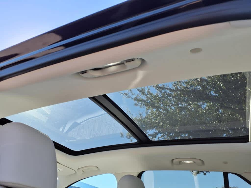 new 2025 Buick Envision car, priced at $45,495