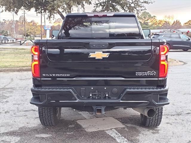 used 2022 Chevrolet Silverado 2500 car, priced at $60,977