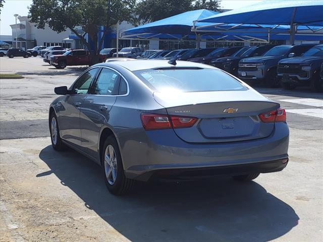 new 2025 Chevrolet Malibu car, priced at $25,245