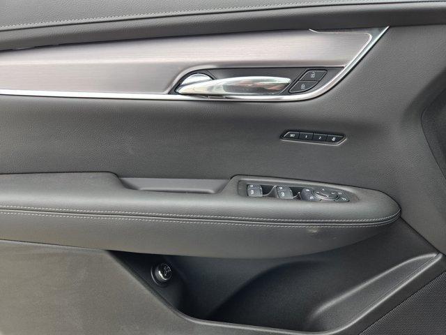 new 2025 Cadillac XT6 car, priced at $50,065