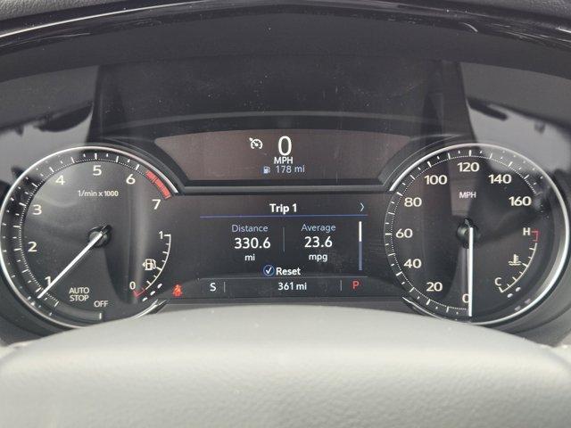 new 2025 Cadillac XT6 car, priced at $50,065