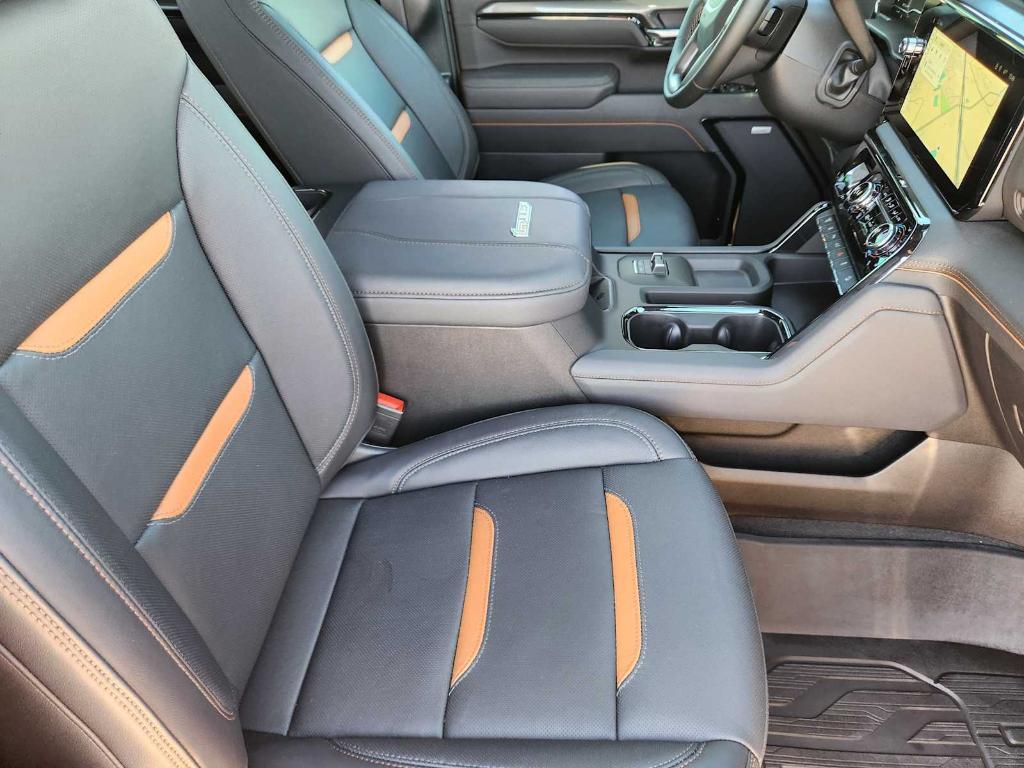 used 2025 GMC Sierra 2500 car, priced at $80,977