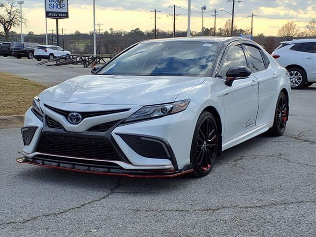 used 2023 Toyota Camry Hybrid car, priced at $28,977