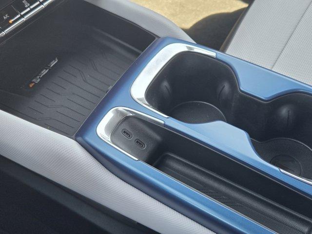 new 2025 Chevrolet Equinox EV car, priced at $37,585