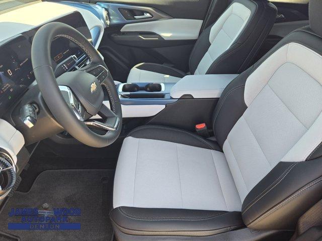 new 2025 Chevrolet Equinox EV car, priced at $37,585