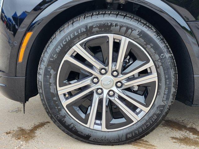 new 2025 Cadillac LYRIQ car, priced at $67,095