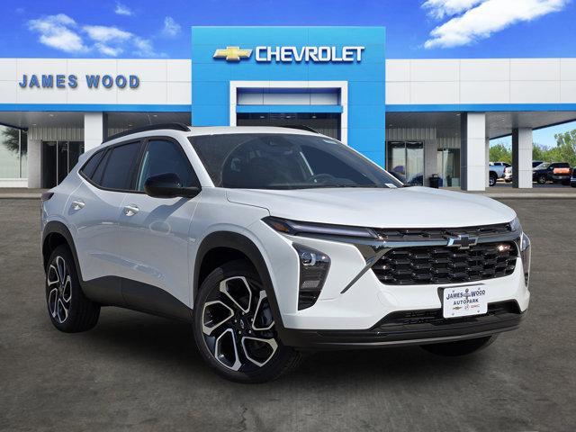 new 2025 Chevrolet Trax car