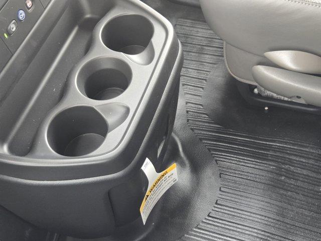 new 2025 Chevrolet Express 2500 car