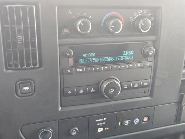 new 2025 Chevrolet Express 2500 car