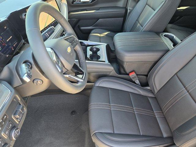 new 2025 Chevrolet Suburban car, priced at $88,625