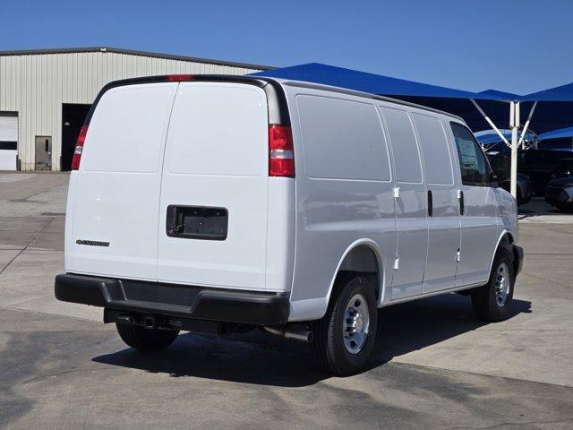 new 2025 Chevrolet Express 2500 car