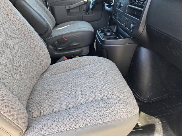 new 2025 Chevrolet Express 2500 car