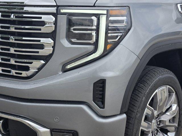 new 2025 GMC Sierra 1500 car, priced at $69,395