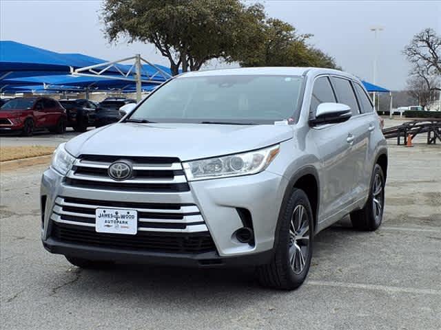 used 2018 Toyota Highlander car, priced at $19,455