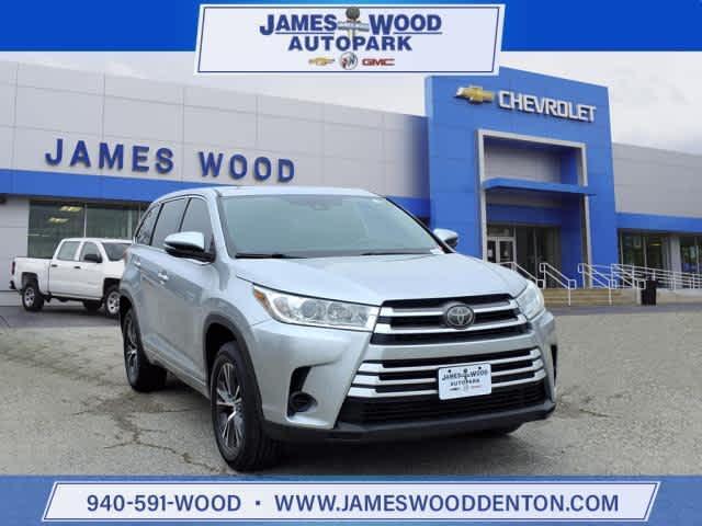 used 2018 Toyota Highlander car, priced at $19,455